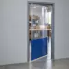 Маятниковая распашная одностворчатая эластичная дверь из ПВХ 230*100
